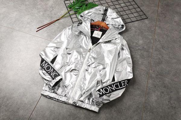 19fw new luxurious brand design mc hooded jackets sweatshirts men women clothes sweater fashion string label streetwear outdoor hoodies coat, Gray;blue
19fw new luxurious brand design mc hooded jackets sweatshirts men women clothes sweater fashion string label streetwear outdoor hoodies coat, Gray;blue