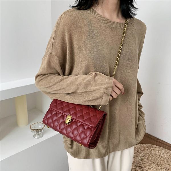 2020 quality fashion pom poms square bags customize printing handbags for women tote bags wholesaler baoba fenghui/04
2020 quality fashion pom poms square bags customize printing handbags for women tote bags wholesaler baoba fenghui/04