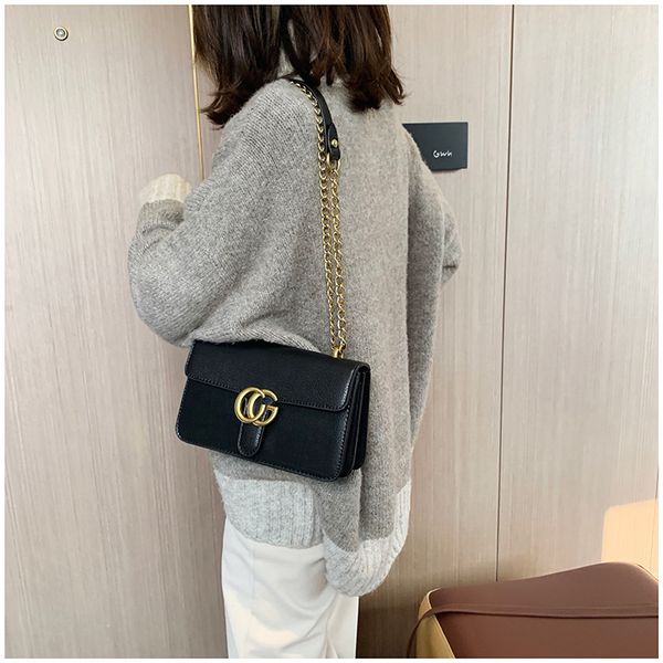 2020 новых женских сумки дикого креста тело портативных женских сумки делового стиль универсального ins
2020 новых женских сумки дикого креста тело портативных женских сумки делового стиль универсального ins