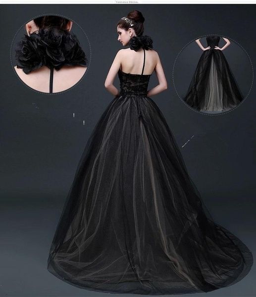 fashion black halter deep v neck prom dress with train evening dress full length lace up back custom made plus size formal occasion, Black;red
fashion black halter deep v neck prom dress with train evening dress full length lace up back custom made plus size formal occasion, Black;red