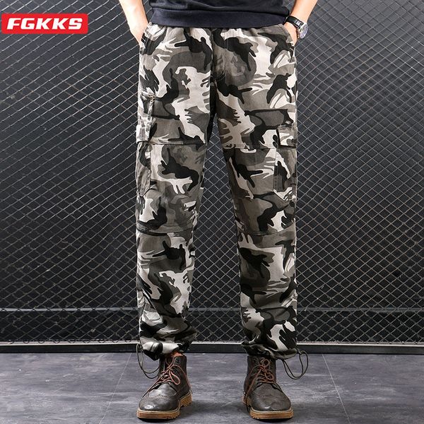 fgkks fashion brand men cargo pants high street men's solid straight thicken full length pants multi-pocket casual male, Black
fgkks fashion brand men cargo pants high street men's solid straight thicken full length pants multi-pocket casual male, Black