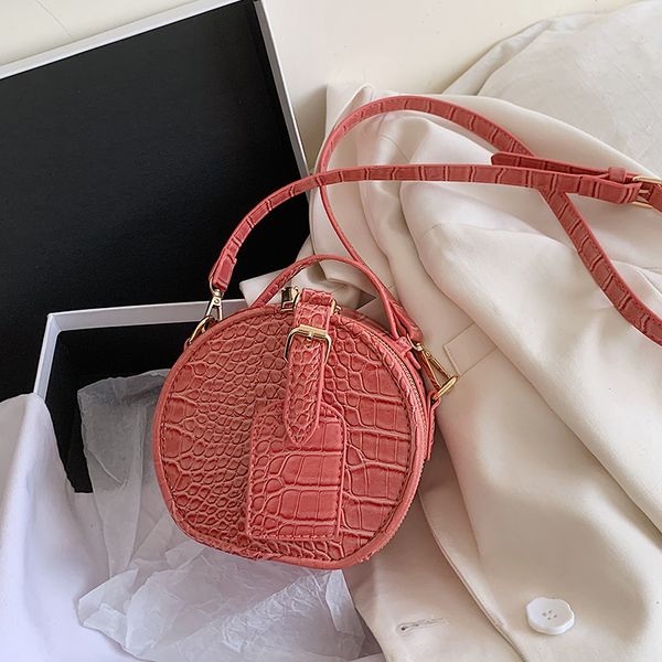 new original design fashion round bag & elegant stone pattern shoulder bag crossbody width 15cm height 14cm thickness 9cm
new original design fashion round bag & elegant stone pattern shoulder bag crossbody width 15cm height 14cm thickness 9cm