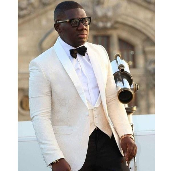 2019 handsome one button groomsmen shawl lapel groom tuxedos men suits wedding/prom/dinner man blazer costumes (jacket+pants+tie+vest), Black;gray
2019 handsome one button groomsmen shawl lapel groom tuxedos men suits wedding/prom/dinner man blazer costumes (jacket+pants+tie+vest), Black;gray