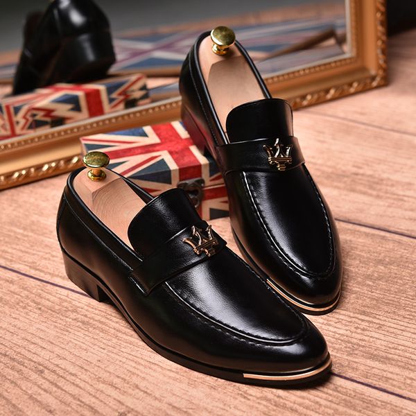 Sapatos clássicos wuhanqq
Sapatos clássicos wuhanqq