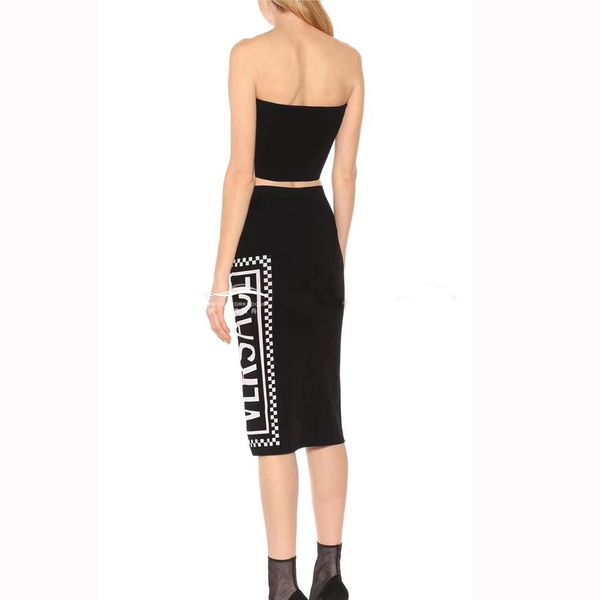 брендовые платья женские костюмы сексуальная мода tube top string + над коленом длинная юбка 2019 лето новое письмо вязать двухсекционный ко, White
брендовые платья женские костюмы сексуальная мода tube top string + над коленом длинная юбка 2019 лето новое письмо вязать двухсекционный ко, White