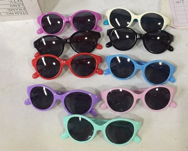 1877 round silicone children's for 3-8 years old sun silicone sun glasses casual soft children's sun glasses, Blue
1877 round silicone children's for 3-8 years old sun silicone sun glasses casual soft children's sun glasses, Blue