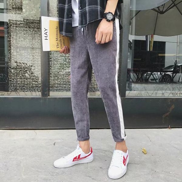 2020 spring autumn elastic waist men harem bottoms foot height corduroy pants letters retro joker leisure trousers, Black
2020 spring autumn elastic waist men harem bottoms foot height corduroy pants letters retro joker leisure trousers, Black