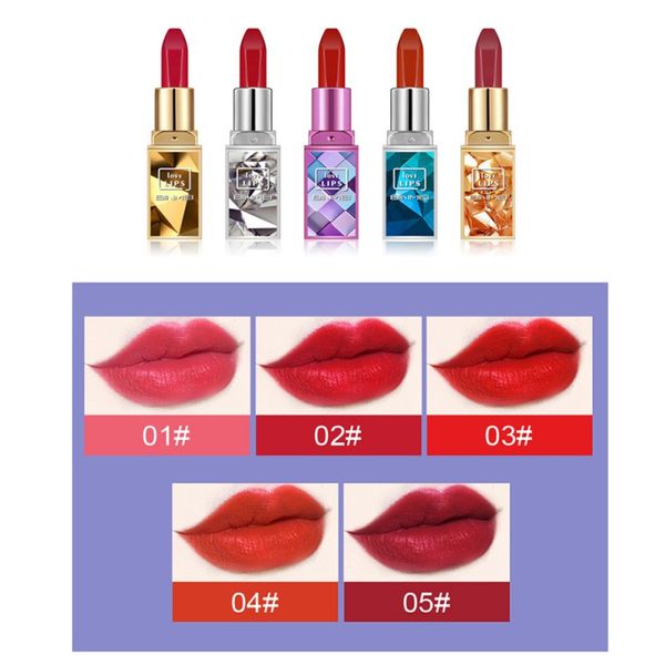 5шт starry sky помада set долговечный водонепроницаемый антипригарный кубок colorfast matte lipstick kit
5шт starry sky помада set долговечный водонепроницаемый антипригарный кубок colorfast matte lipstick kit