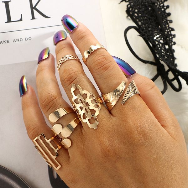 geometric hollow leaf flower heart sequins ring set multi layer mosaic crystal triangle ring for female wedding jewelry, Slivery;golden
geometric hollow leaf flower heart sequins ring set multi layer mosaic crystal triangle ring for female wedding jewelry, Slivery;golden