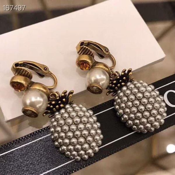 euramerican style fashionable lion head pearl necklace luxury custom imported brass plated thick gold diamond pearl necklace, Golden;silver
euramerican style fashionable lion head pearl necklace luxury custom imported brass plated thick gold diamond pearl necklace, Golden;silver