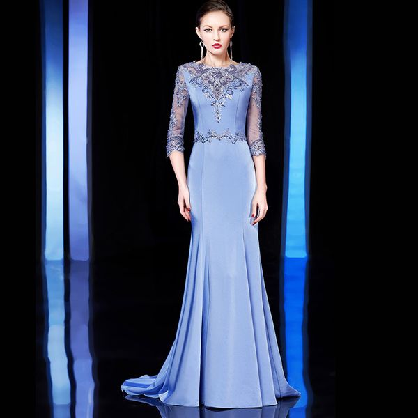 3/4 длинные рукава русалка вечерние платья с кружевом вышивание 2020 o шеи пром платья платье-де-феста, Black;red
3/4 длинные рукава русалка вечерние платья с кружевом вышивание 2020 o шеи пром платья платье-де-феста, Black;red