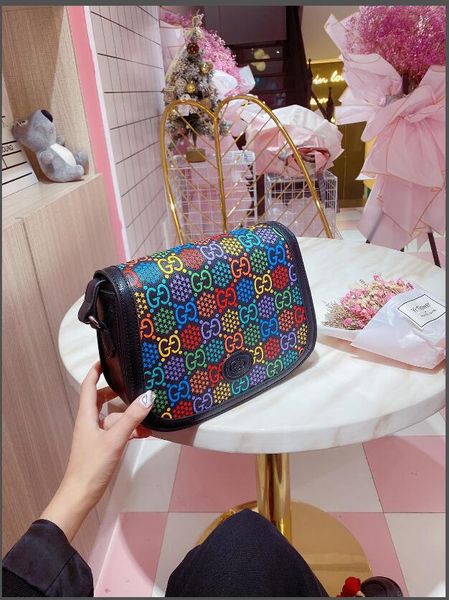 high-quality women's fashion exquisite color semicircle bags crossbody bag women's fashion wild shoulder bag shoulder bag backpack
high-quality women's fashion exquisite color semicircle bags crossbody bag women's fashion wild shoulder bag shoulder bag backpack