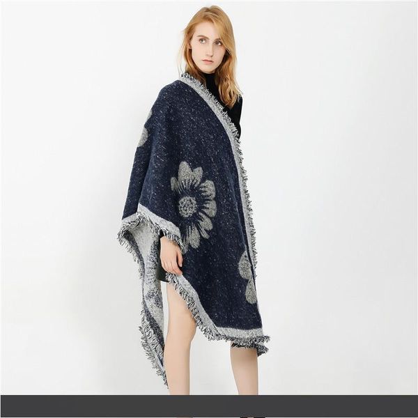 2019 autumn and winter new european and american street fashion large flower pattern warm cashmere scarf shawl female, Blue;gray
2019 autumn and winter new european and american street fashion large flower pattern warm cashmere scarf shawl female, Blue;gray