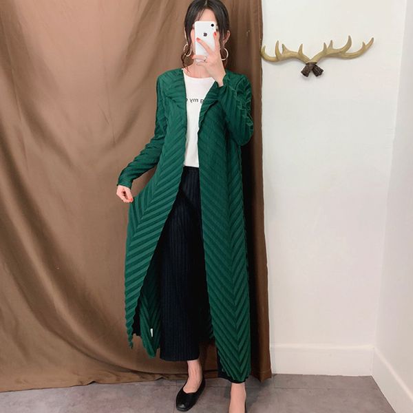 lanmrem green large lapel long sleeve v-shaped pleated cardigan windbreaker woman casual fashion 2019 autumn coat new td057, Tan;black
lanmrem green large lapel long sleeve v-shaped pleated cardigan windbreaker woman casual fashion 2019 autumn coat new td057, Tan;black