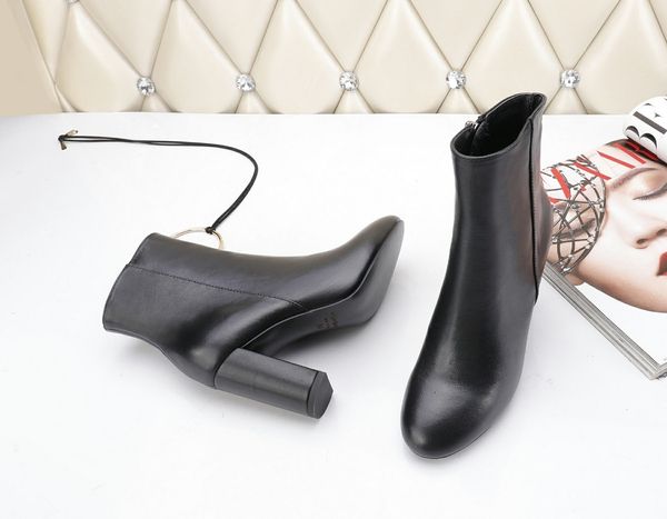 the new high-end quality temperament women's leather leather sheepskin sheepskin thick heel height boots 13cm size35-41 115802, Black
the new high-end quality temperament women's leather leather sheepskin sheepskin thick heel height boots 13cm size35-41 115802, Black