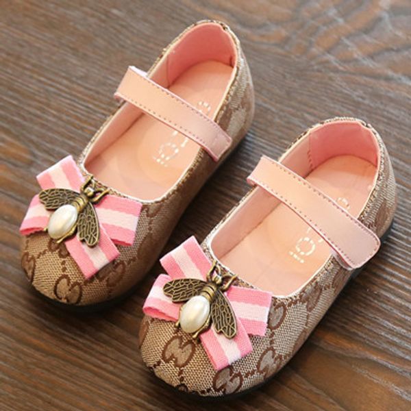 kids designer princess leather shoes girls luxury flat shoes children fashion print casual shoe bee decoration 2020 spring new, Black;red
kids designer princess leather shoes girls luxury flat shoes children fashion print casual shoe bee decoration 2020 spring new, Black;red