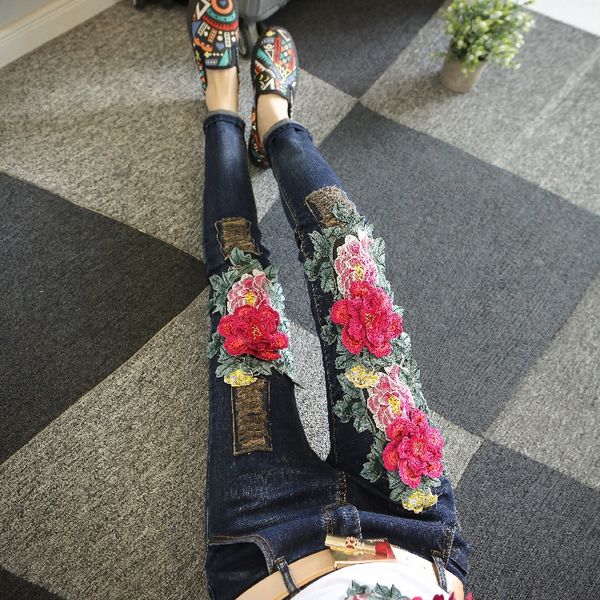 women fashion rose red peony embroidery jeans european style 2018 spring female students skinny blue denim pants slim trousers
women fashion rose red peony embroidery jeans european style 2018 spring female students skinny blue denim pants slim trousers