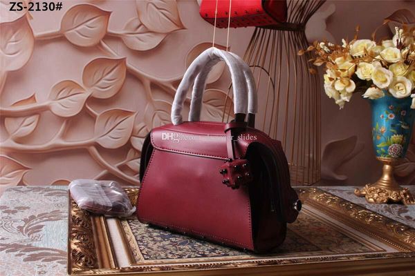 2019 brand fashion large bag new designer luxury handbags purses women genuine leather handbag crossbody tote shoulder bags
2019 brand fashion large bag new designer luxury handbags purses women genuine leather handbag crossbody tote shoulder bags