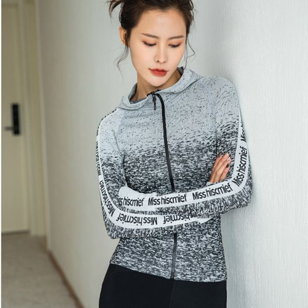 gradual change color running jacket women letter sports long sleeve zipper hoodie slim seamless yoga jacket fitness coat, White;red
gradual change color running jacket women letter sports long sleeve zipper hoodie slim seamless yoga jacket fitness coat, White;red