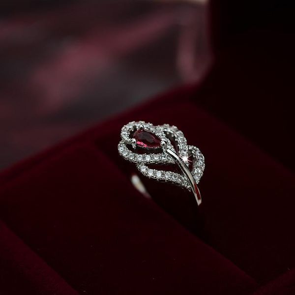 fashion red gem heart leave rose gold zircon crystal rings for women delicate flowers ring jewelry, Slivery;golden
fashion red gem heart leave rose gold zircon crystal rings for women delicate flowers ring jewelry, Slivery;golden