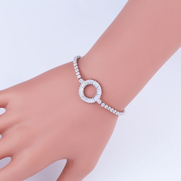 crystal jewelry link bracelet women hand chains color gold 18k bracelet girls bangle 2020 birthday gift for girlfriend, Black
crystal jewelry link bracelet women hand chains color gold 18k bracelet girls bangle 2020 birthday gift for girlfriend, Black