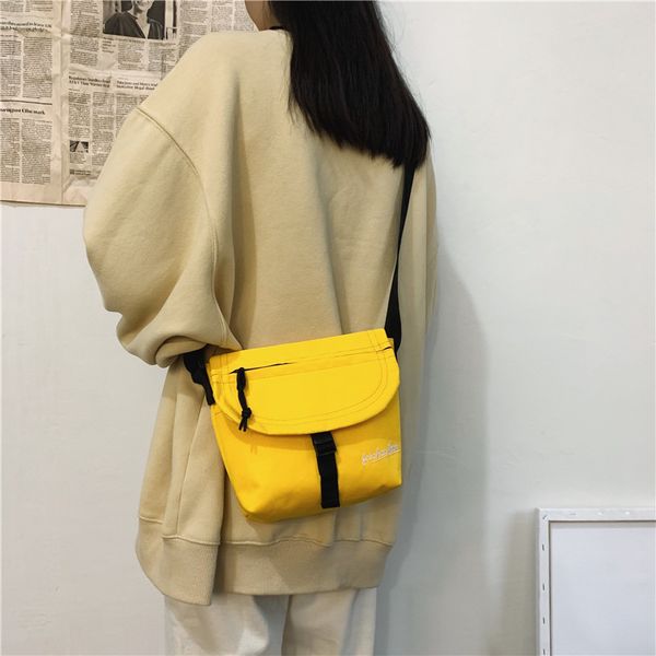 mini fashion design canvas bags cell phone bag for student letter crossbody zipper flip shoulder bag embroidery messenger
mini fashion design canvas bags cell phone bag for student letter crossbody zipper flip shoulder bag embroidery messenger