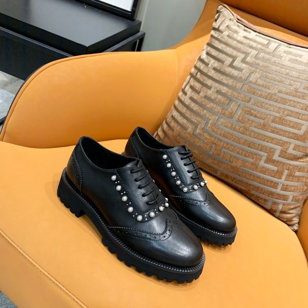 2020 women's casual leather shoes elegant and stylish fashionable new wild series fabric high-quality leather lining imported she, Red;white
2020 women's casual leather shoes elegant and stylish fashionable new wild series fabric high-quality leather lining imported she, Red;white