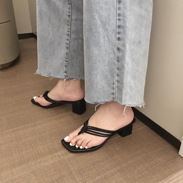shoes square toe woman's slippers slides women heels rubber flip flops 2020 block high flat hawaiian summer soft fabric pu, Black
shoes square toe woman's slippers slides women heels rubber flip flops 2020 block high flat hawaiian summer soft fabric pu, Black