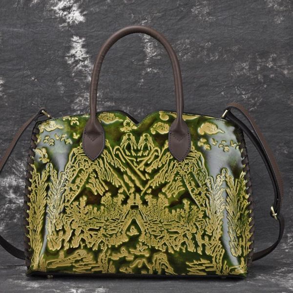 women natural skin messenger shoulder bags brush color vintage cross body embossing handbag genuine leather handle bag
women natural skin messenger shoulder bags brush color vintage cross body embossing handbag genuine leather handle bag