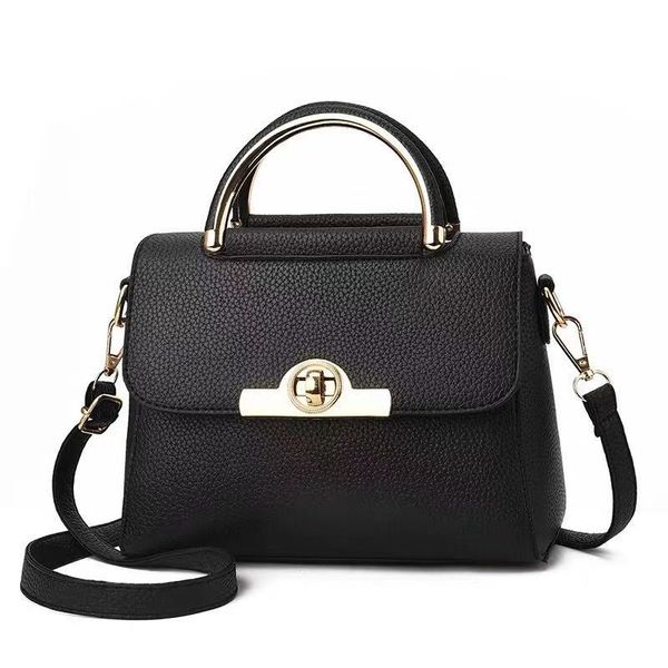 2020 new designer fashion ladies handbag shoulder bag ladies wild rotating alloy lock pu material handbag shoulder bag
2020 new designer fashion ladies handbag shoulder bag ladies wild rotating alloy lock pu material handbag shoulder bag