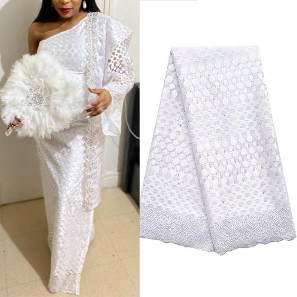 2020 nigeria lace fabric for wedding material latest tulle african lace fabric white swiss french with stones, Pink;blue
2020 nigeria lace fabric for wedding material latest tulle african lace fabric white swiss french with stones, Pink;blue