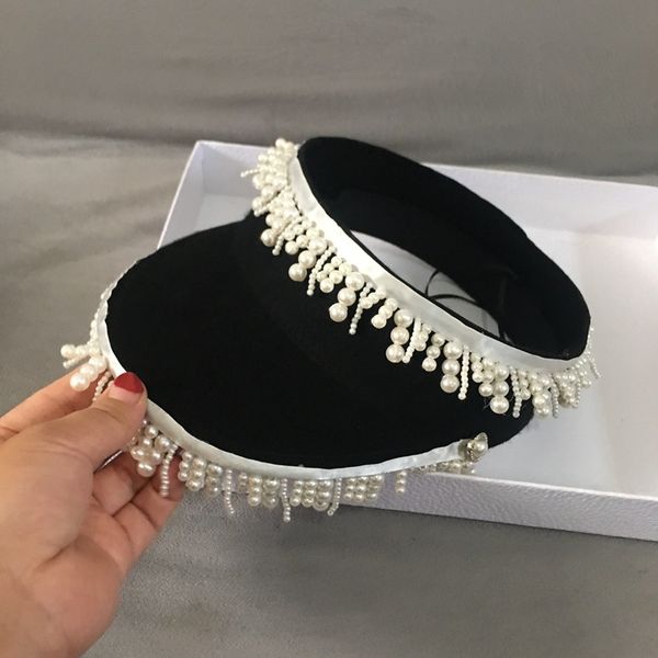 new fashion black wool cap elegant peals fringed women warm winter cap outdoor empty visor hats ladies headband derbyhat, Blue;gray
new fashion black wool cap elegant peals fringed women warm winter cap outdoor empty visor hats ladies headband derbyhat, Blue;gray
