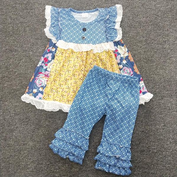 2020 summer kids boutique cotton clothing flowers print with ruffle short girls outfits wave point wholesale baby set, White
2020 summer kids boutique cotton clothing flowers print with ruffle short girls outfits wave point wholesale baby set, White