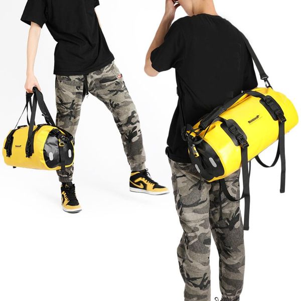 large capacity multifunctional handbag bicycle panniers gym bag full waterproof reflective tape outdoors cycling rear seat
large capacity multifunctional handbag bicycle panniers gym bag full waterproof reflective tape outdoors cycling rear seat