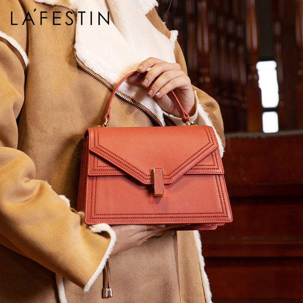 lafestin 2019 new fashion women bag leather shoulder messenger bag embroidery handbag
lafestin 2019 new fashion women bag leather shoulder messenger bag embroidery handbag