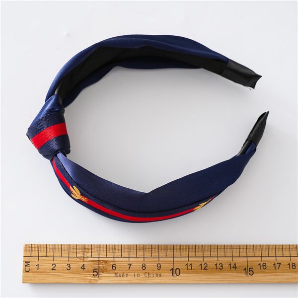 europe and america wide bees hair bands fabric knot selling new style women's-style covered edge headband accessories, Brown
europe and america wide bees hair bands fabric knot selling new style women's-style covered edge headband accessories, Brown