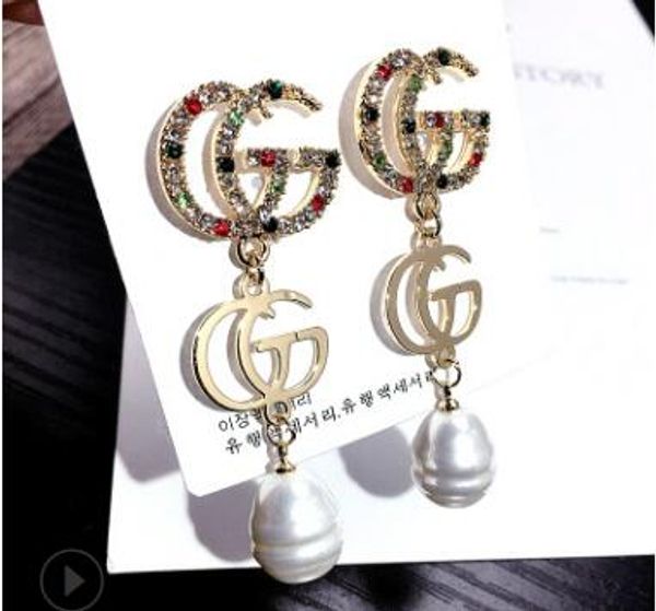 Женские ювелирные изделия Серьги с буквами из серебра 18 карат
Женские ювелирные изделия Серьги с буквами из серебра 18 карат