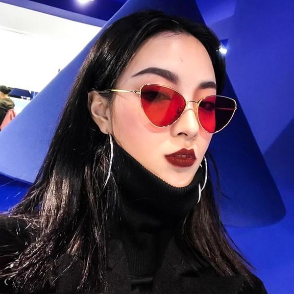 femme lady fashion sunglasses vintage women cat eye sun glasses light weight metal frame anti-uv sun protection eyeglasses, White;black
femme lady fashion sunglasses vintage women cat eye sun glasses light weight metal frame anti-uv sun protection eyeglasses, White;black