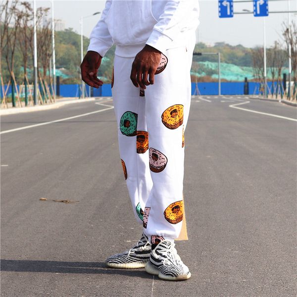 men doughnut fleece sweatpants american street casual elastic loose jogger pants cartoon swan print hip trousers streetwears, Black
men doughnut fleece sweatpants american street casual elastic loose jogger pants cartoon swan print hip trousers streetwears, Black