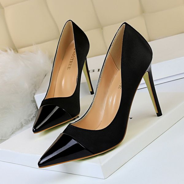 10232 european and american fashion simple high heel shallow silk satin stitching pointed nightclub slim high heel single shoes, Black 
10232 european and american fashion simple high heel shallow silk satin stitching pointed nightclub slim high heel single shoes, Black