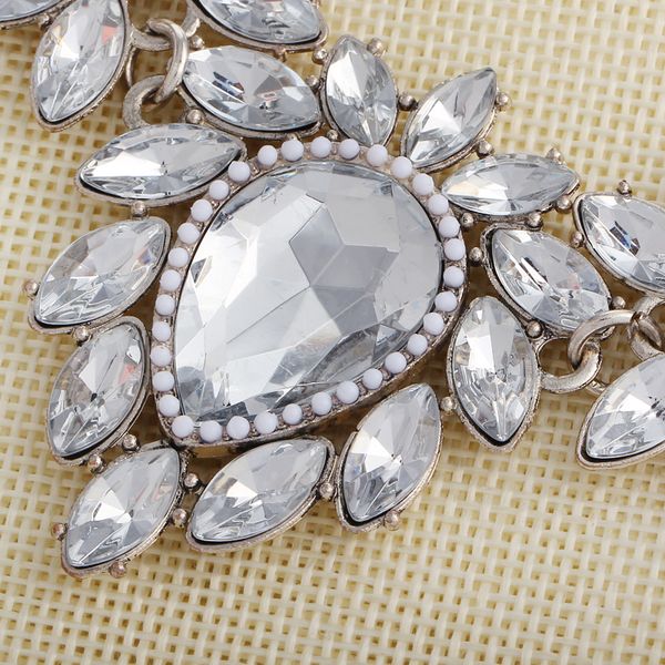 Fashion women statement choker necklace silver plated chain ladies pendants necklaces crystal jewelry collier femme
Fashion women statement choker necklace silver plated chain ladies pendants necklaces crystal jewelry collier femme