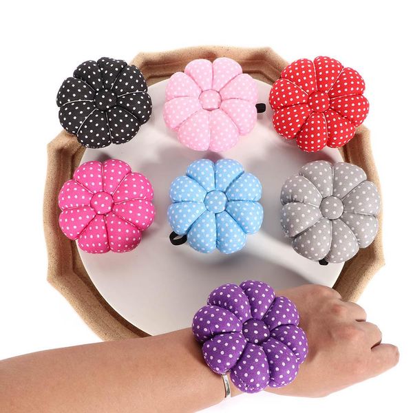 1pcs pumpkin shape diy craft needle pin cushion holder sewing kit pincushions sewing home supplies wrist strap for cross stitch pgfin, Black
1pcs pumpkin shape diy craft needle pin cushion holder sewing kit pincushions sewing home supplies wrist strap for cross stitch pgfin, Black