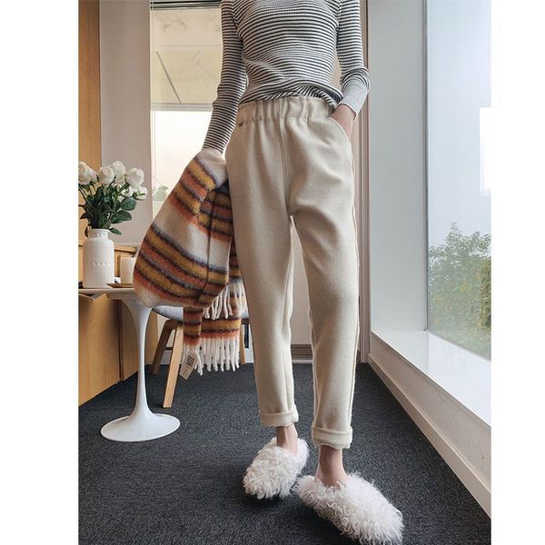 high waist woolen pants female autumn and winter 2019 new loose casual pants women's trousers thickening woolen harem, Black;white
high waist woolen pants female autumn and winter 2019 new loose casual pants women's trousers thickening woolen harem, Black;white