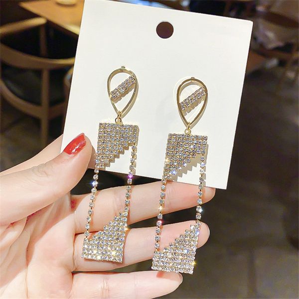 fyuan простой прямоугольник rhinestone падение серьги для женщин геометрические кристалл мотаться серьги ювелирные подарки, Silver
fyuan простой прямоугольник rhinestone падение серьги для женщин геометрические кристалл мотаться серьги ювелирные подарки, Silver