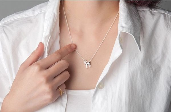 new simple antler christmas deer animal necklace reindeer horn stag cute woodland fawn elk necklace lucky festival jewelry, Silver
new simple antler christmas deer animal necklace reindeer horn stag cute woodland fawn elk necklace lucky festival jewelry, Silver