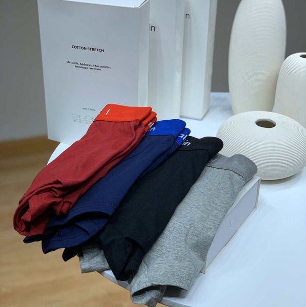 designer mens underpants letter printed luxury 2020 new men underwear brand c0py boxers 4 colors with box size -2xl yf203104, Black;white 
designer mens underpants letter printed luxury 2020 new men underwear brand c0py boxers 4 colors with box size -2xl yf203104, Black;white