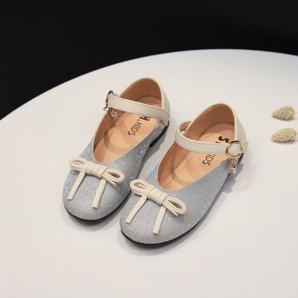 baby girls princess shoes bling leather flats shoes girl casual school elagent party shoe girls princess shoe, Black;grey
baby girls princess shoes bling leather flats shoes girl casual school elagent party shoe girls princess shoe, Black;grey
