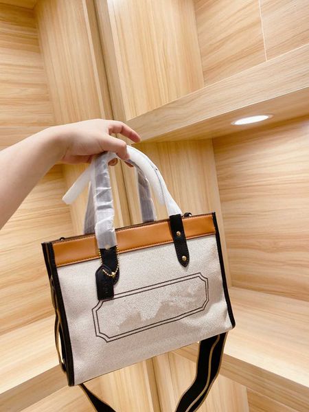 2020 new women's shopping bag fashion canvas bag printing multi purpose bags single shoulder handbag messenger bag
2020 new women's shopping bag fashion canvas bag printing multi purpose bags single shoulder handbag messenger bag