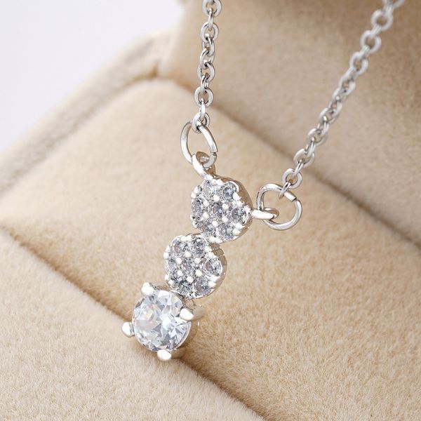 вьетнам россыпных micro циркон три круг ожерелье позолоченной латуни женщины ожерелье диан платина кулон, Silver
вьетнам россыпных micro циркон три круг ожерелье позолоченной латуни женщины ожерелье диан платина кулон, Silver