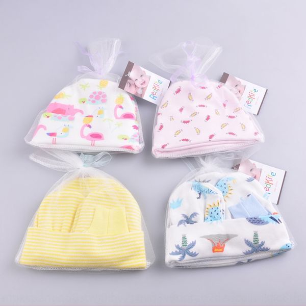 ins newborn knitted cotton hat + foot cover socks + gloves baby cap gloves baby cap gift box, White
ins newborn knitted cotton hat + foot cover socks + gloves baby cap gloves baby cap gift box, White